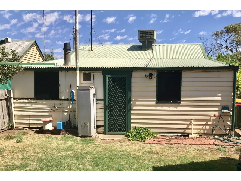 33 Echuca Street, Moama NSW 2731