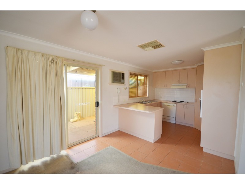 1/52 Lawson Drive, Moama NSW 2731