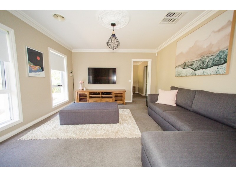 6 Olivia Drive, Moama NSW 2731