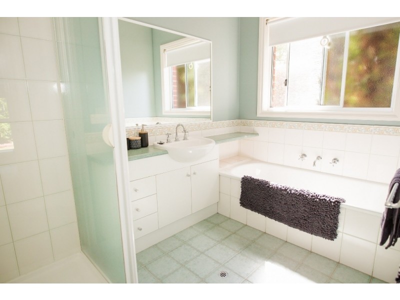 6 Olivia Drive, Moama NSW 2731