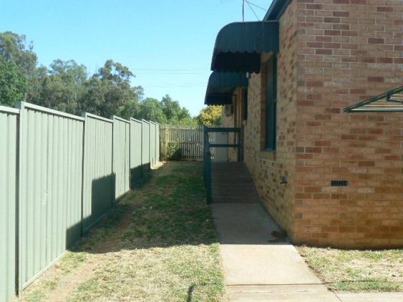 3/245 Eyre Street, Echuca VIC 3564