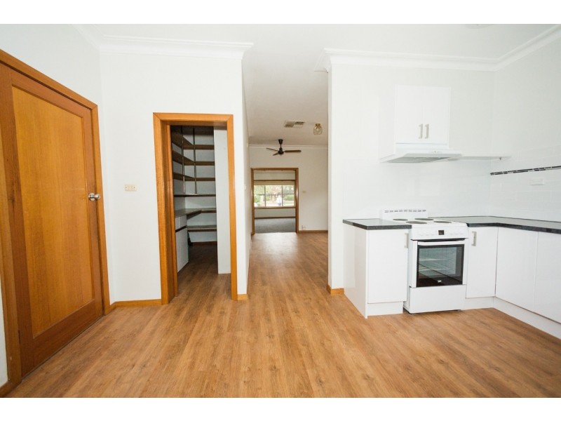 1/124 Pakenham Street, Echuca VIC 3564