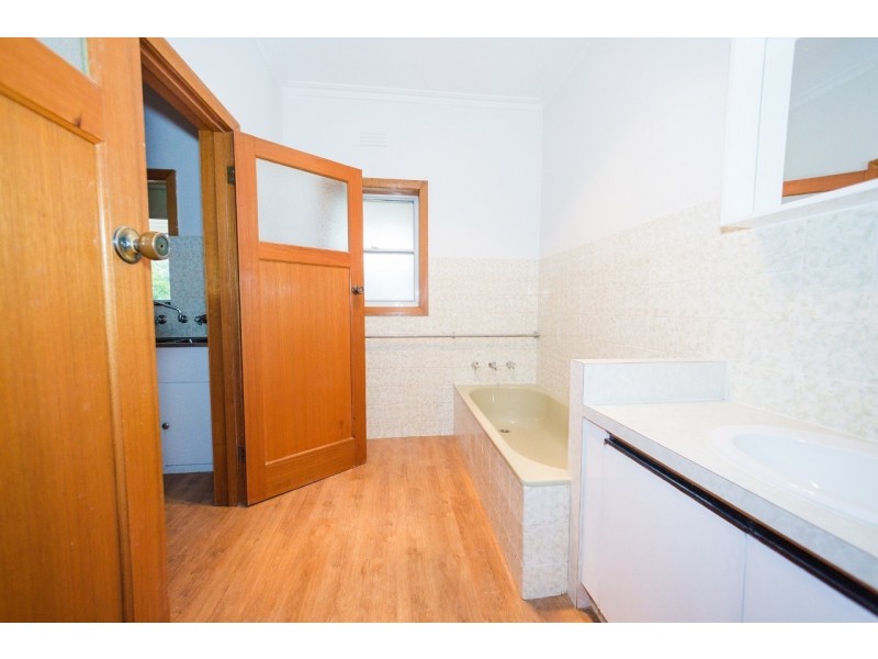 1/124 Pakenham Street, Echuca VIC 3564