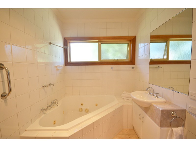 55 Perricoota Road, Moama NSW 2731