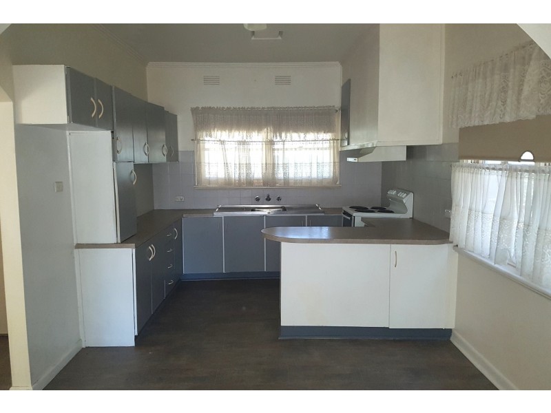 74 Warren Street, Echuca VIC 3564