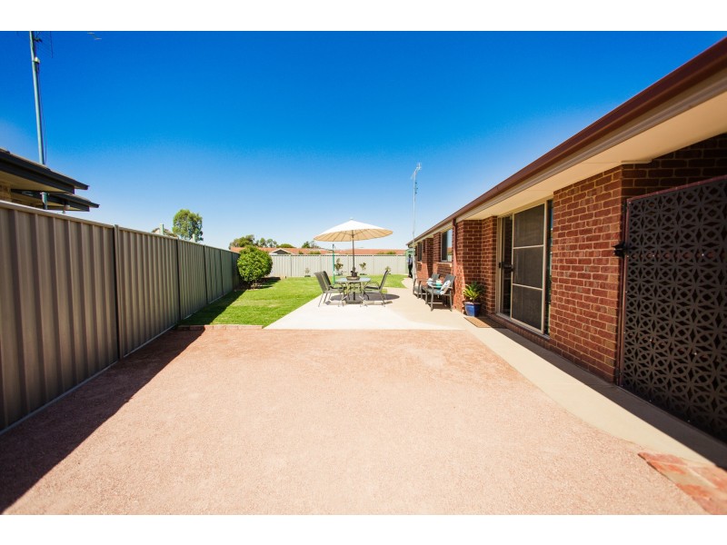10 Victoria Place, Echuca VIC 3564