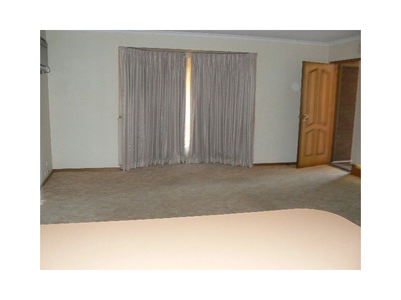 2/31 Hare Street, Echuca VIC 3564