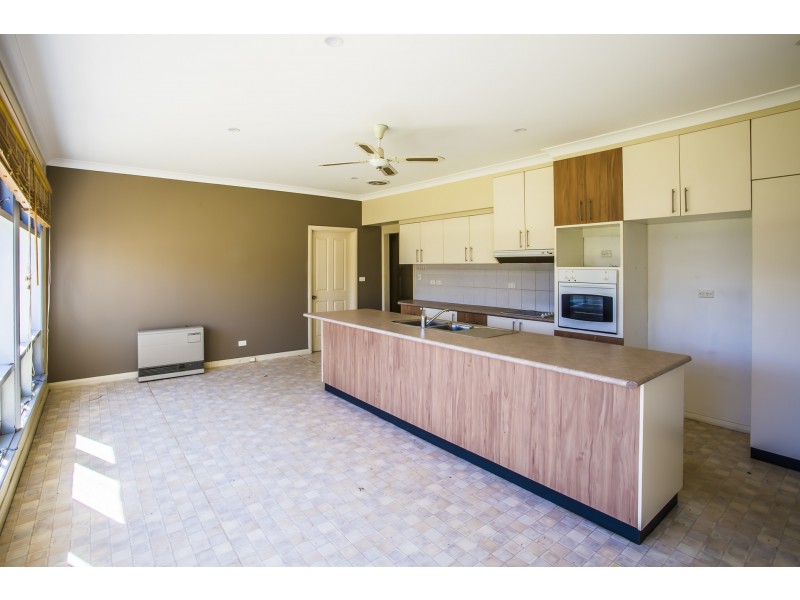 46 Ogilvie Avenue, Echuca VIC 3564