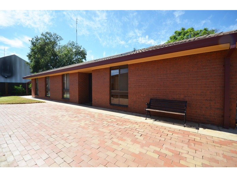 7-11 Warren Street, Echuca VIC 3564