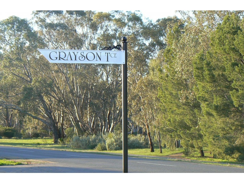 34 Grayson Terrace, Echuca VIC 3564