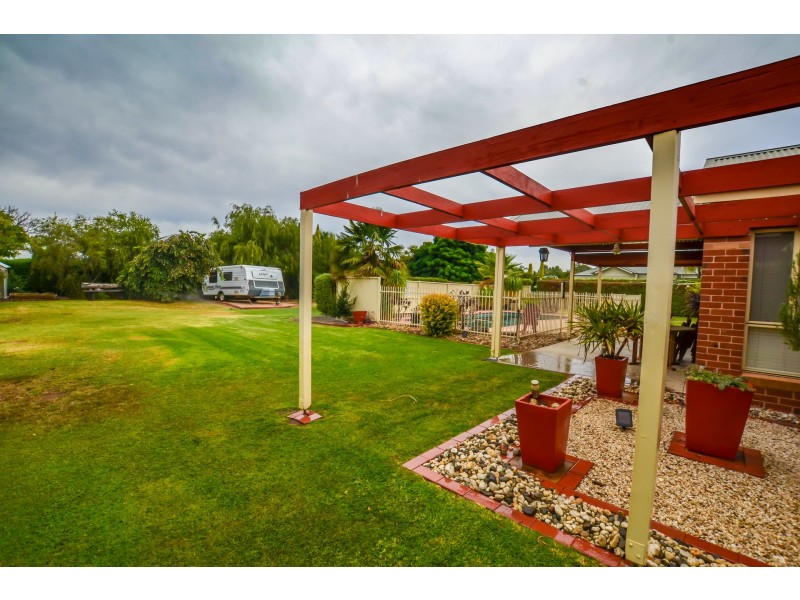 10 Winbi Avenue, Moama NSW 2731