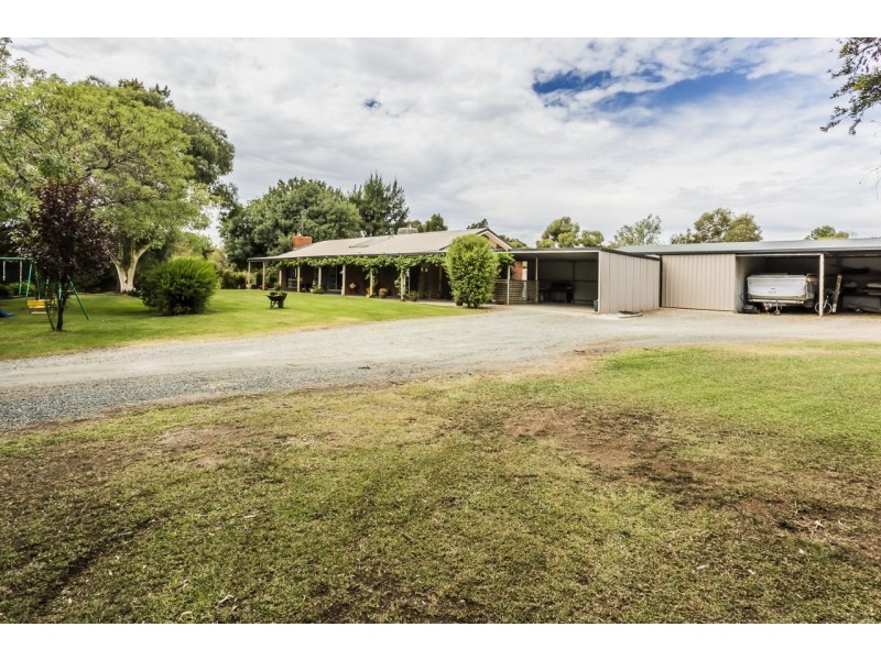 188 Scott Road, Echuca VIC 3564