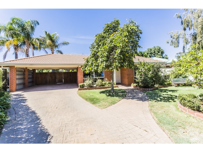 2 Alert Court, Moama NSW 2731