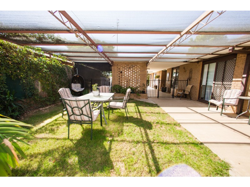 27 Crossen Street, Echuca VIC 3564