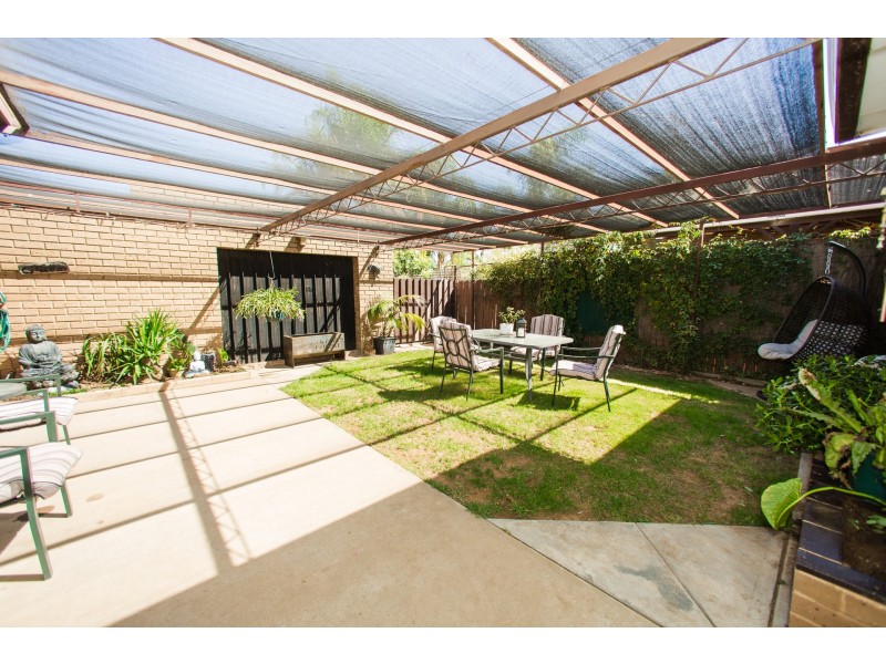 27 Crossen Street, Echuca VIC 3564