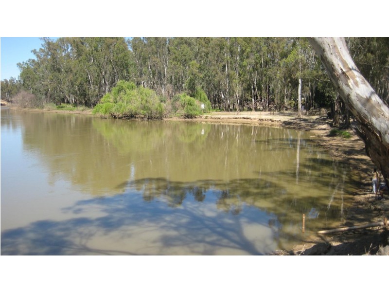 34 Moor Street, Barmah VIC 3639