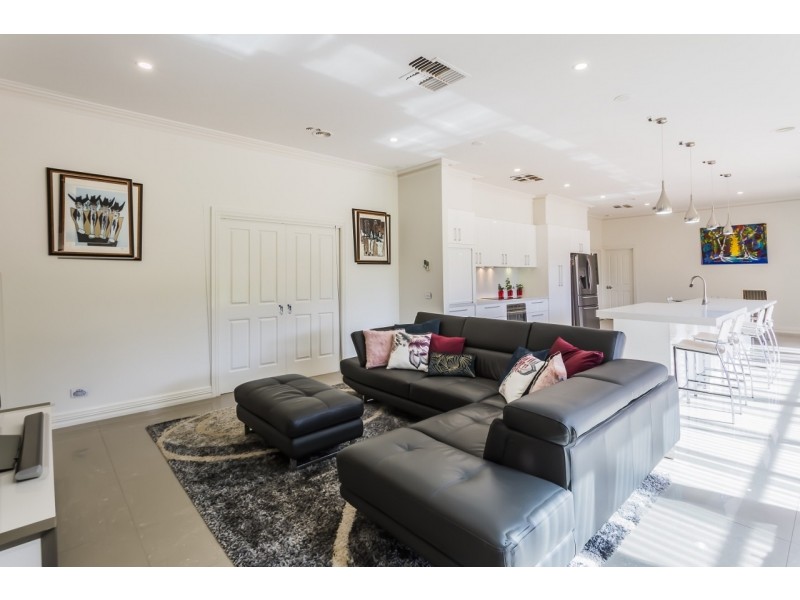 20 River Park Drive, Moama NSW 2731