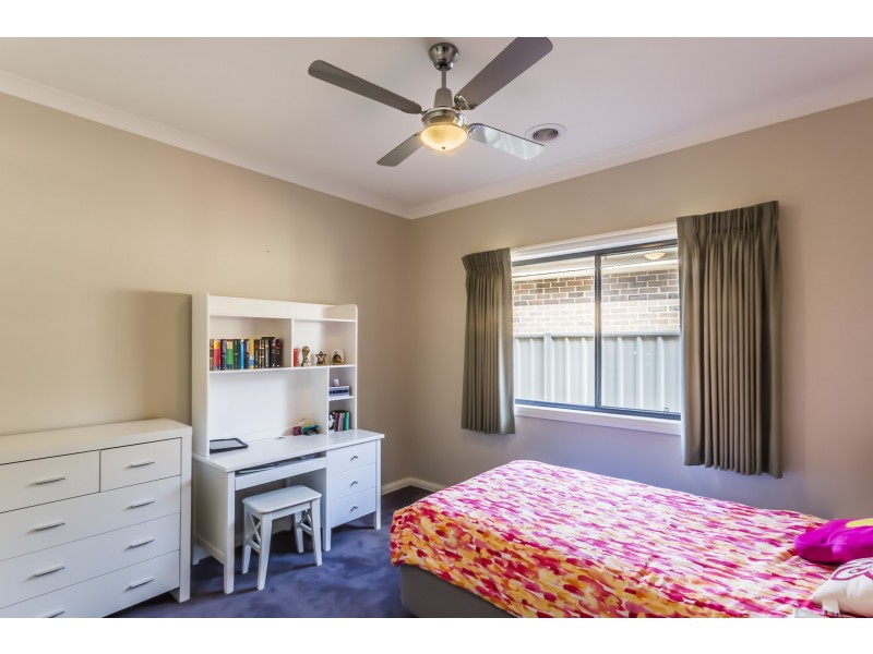 17 Forfar Drive, Moama NSW 2731