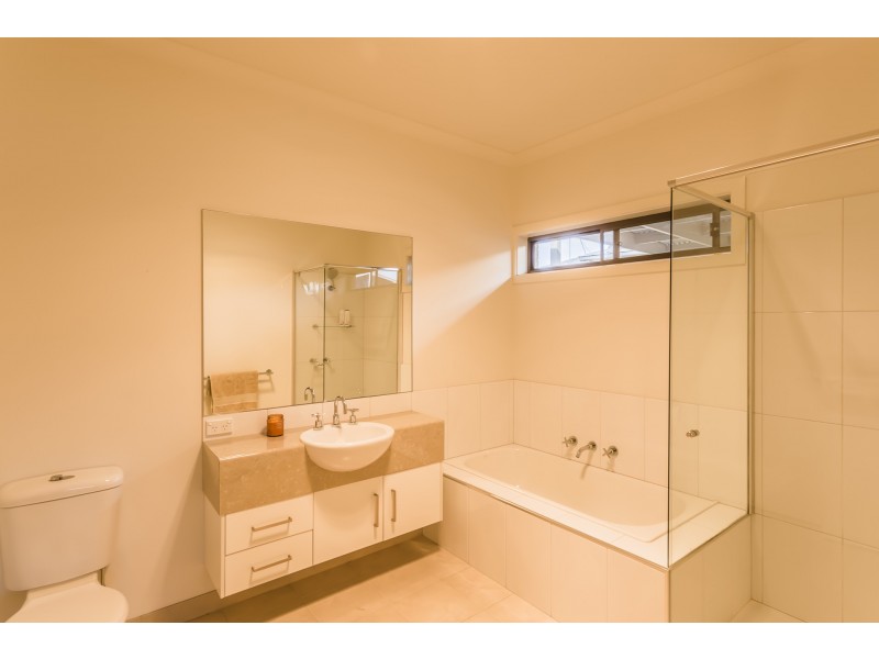 11A Brenton Avenue, Echuca VIC 3564