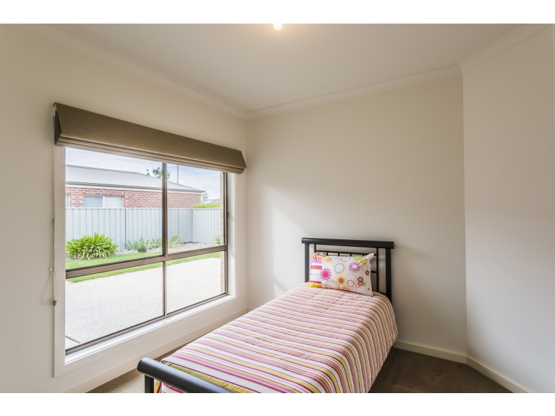 11A Brenton Avenue, Echuca VIC 3564