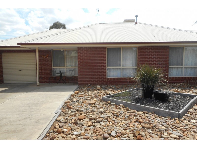 2/115 Shackell Street, Echuca VIC 3564