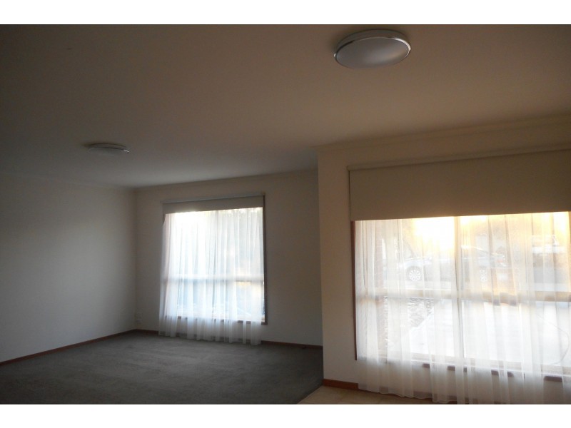 2/115 Shackell Street, Echuca VIC 3564