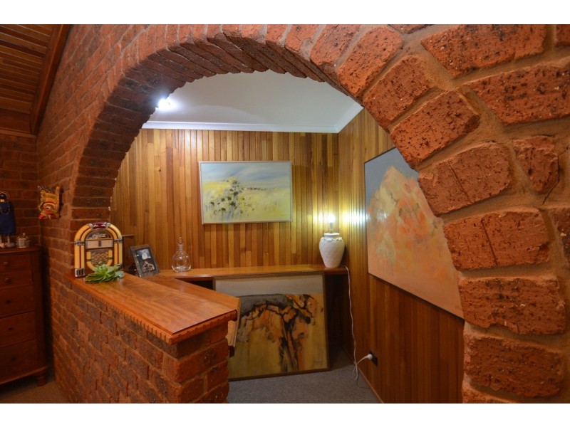 13 Hillview Avenue, Moama NSW 2731