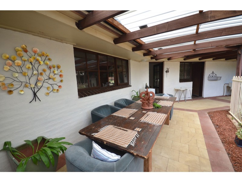 13 Hillview Avenue, Moama NSW 2731