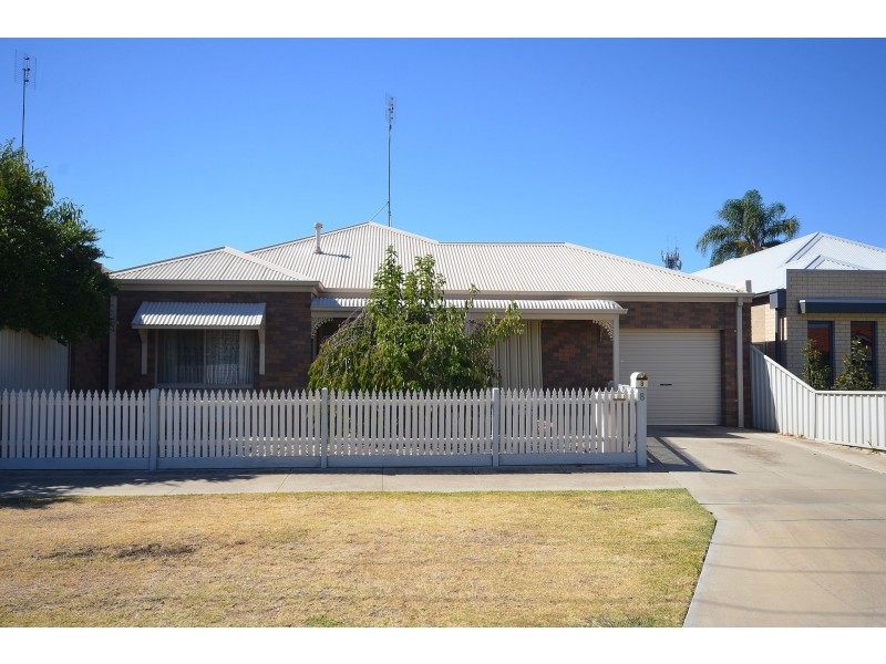 8 Landsborough Street, Echuca VIC 3564