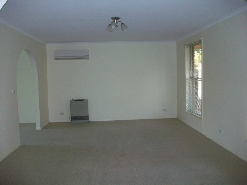 22 Hillview Avenue, Moama NSW 2731