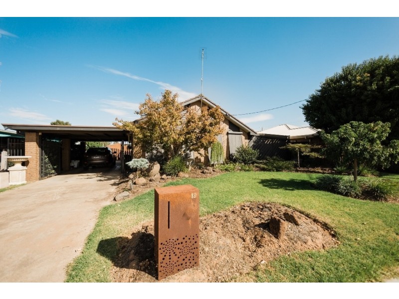 19 Butcher Street, Echuca VIC 3564