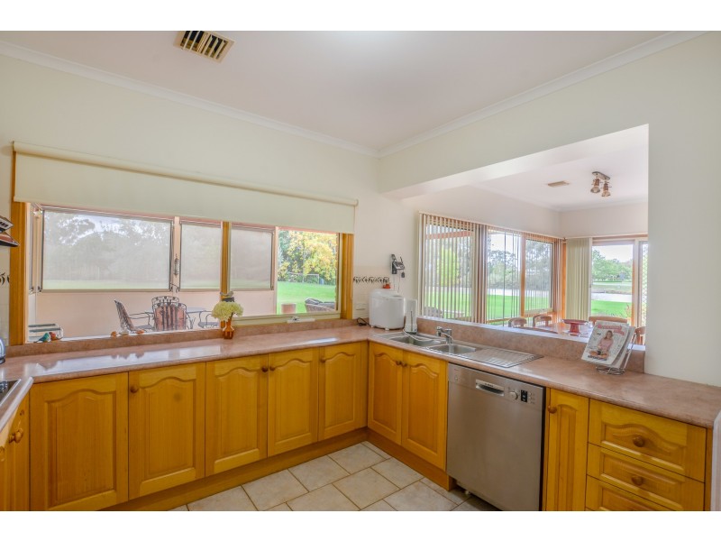 69 Mayfield Court, Moama NSW 2731