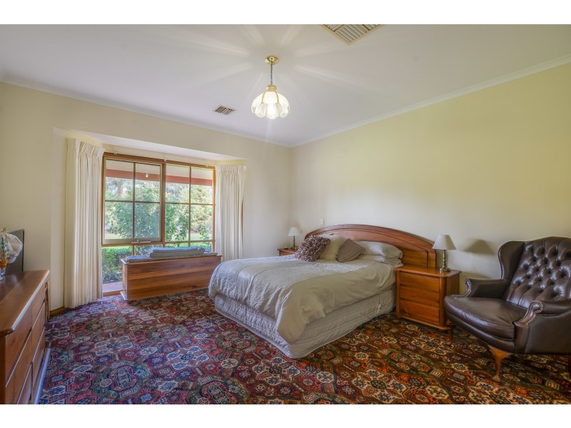 69 Mayfield Court, Moama NSW 2731