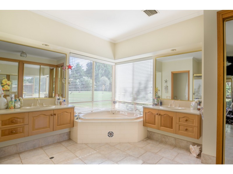 69 Mayfield Court, Moama NSW 2731