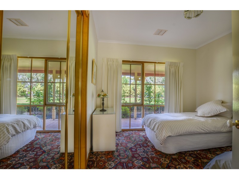 69 Mayfield Court, Moama NSW 2731