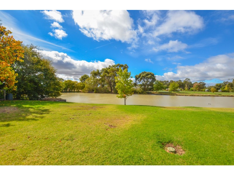 69 Mayfield Court, Moama NSW 2731