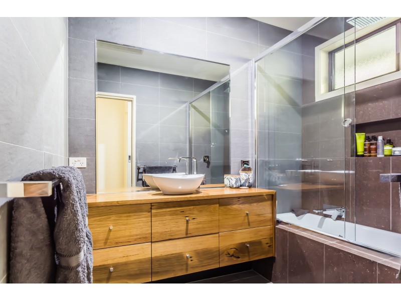 16 Shackell Street, Echuca VIC 3564