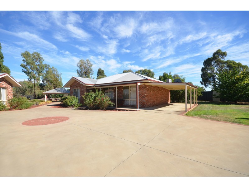 18/55 Perricoota Road, Moama NSW 2731