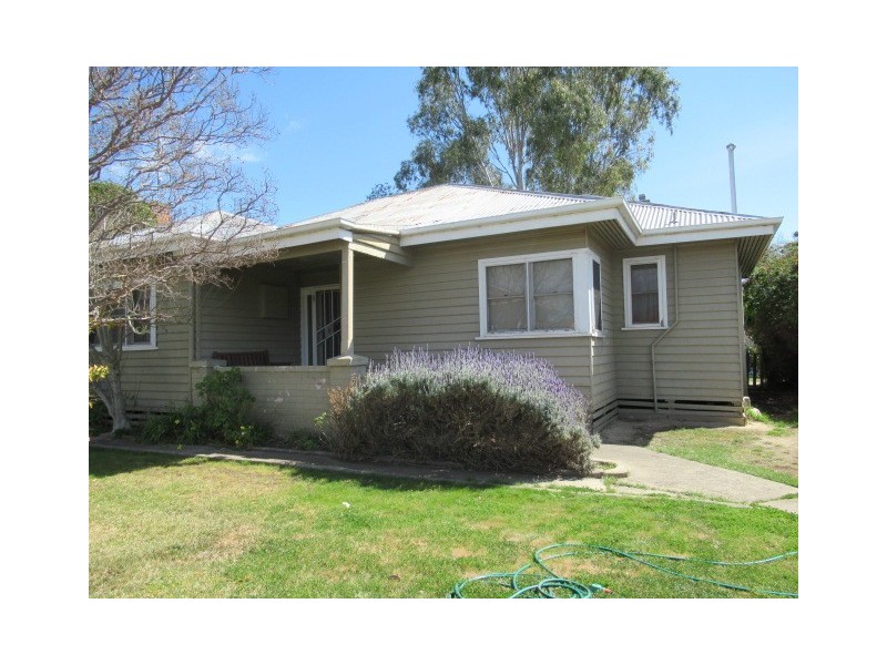 18 Collier Street, Echuca VIC 3564