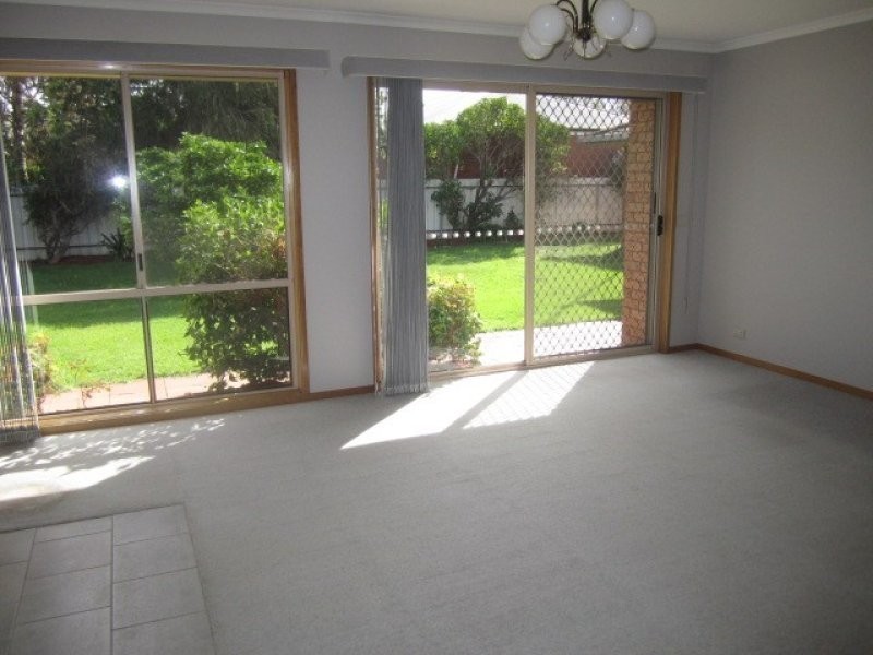 16 Lawson Drive, Moama NSW 2731