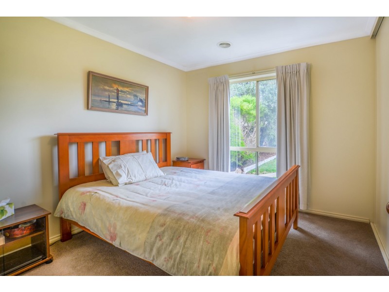 7 Genevieve Avenue, Echuca VIC 3564