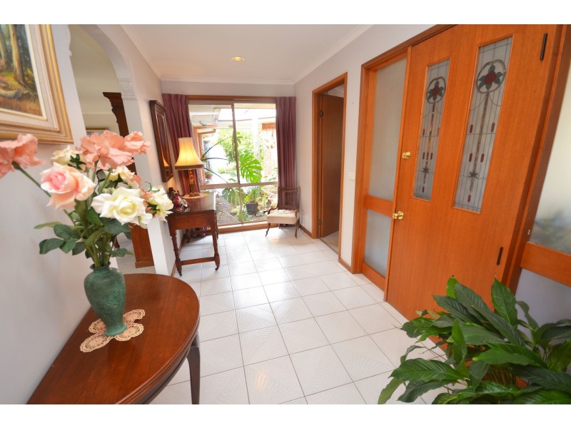 6 Alambee Way, Echuca VIC 3564