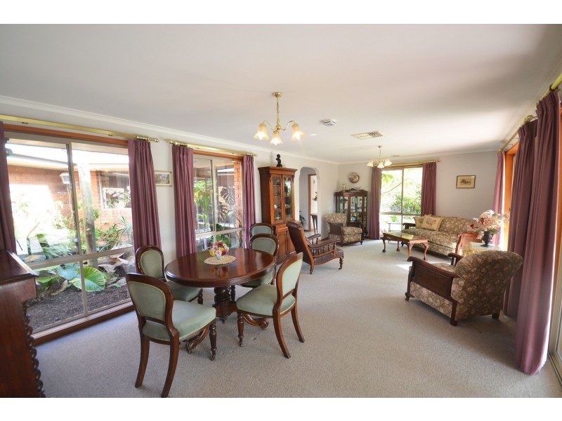 6 Alambee Way, Echuca VIC 3564