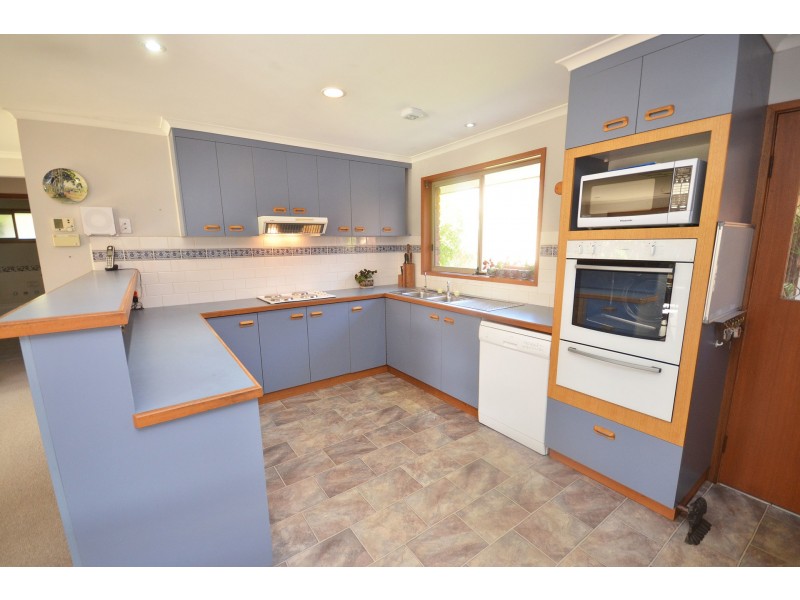 6 Alambee Way, Echuca VIC 3564