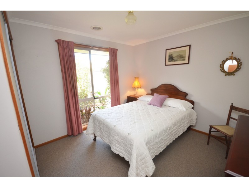 6 Alambee Way, Echuca VIC 3564