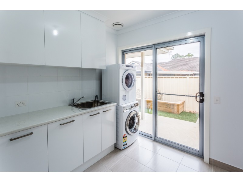 27b Echuca Street, Moama NSW 2731