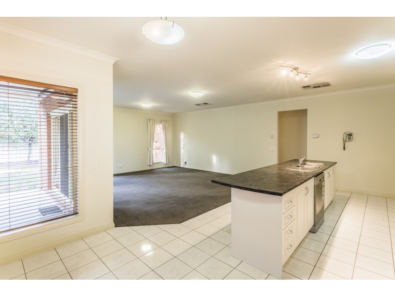 5 Skye Avenue, Moama NSW 2731