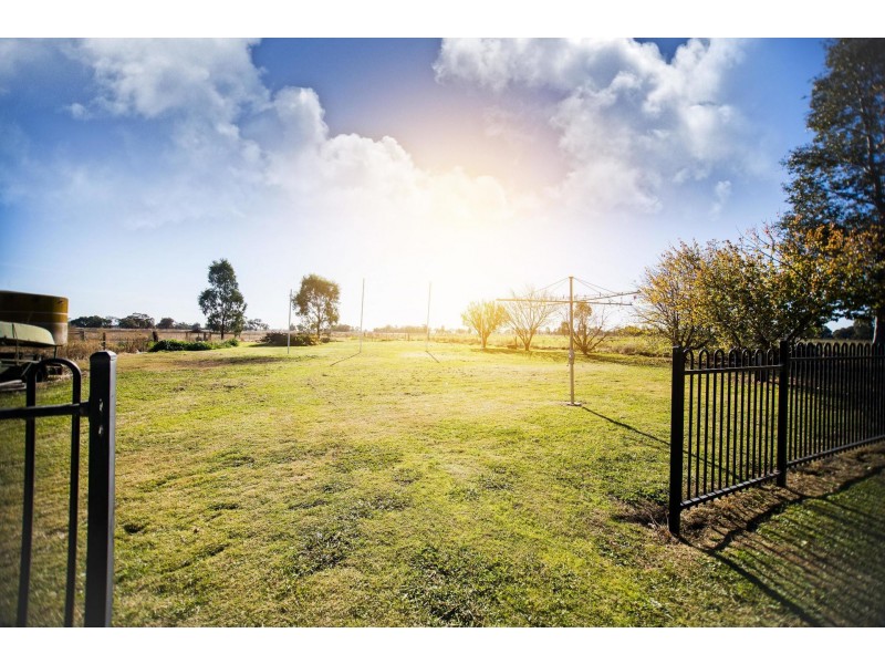 1220 Lowrie Road, Bamawm VIC 3561