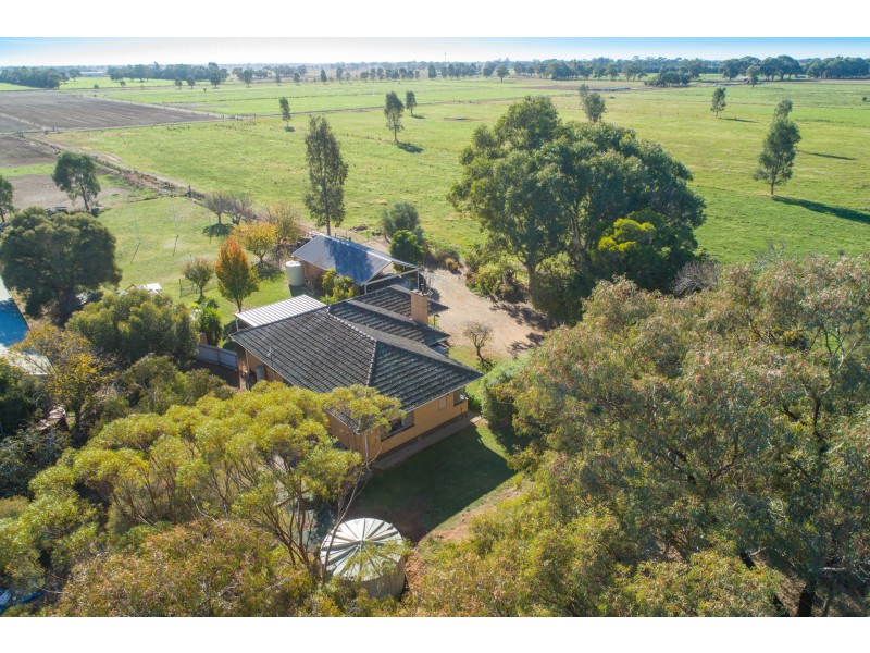 1220 Lowrie Road, Bamawm VIC 3561