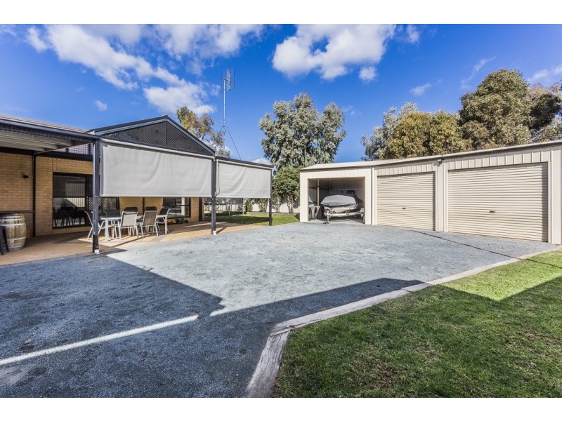 11 Orkney Court, Moama NSW 2731